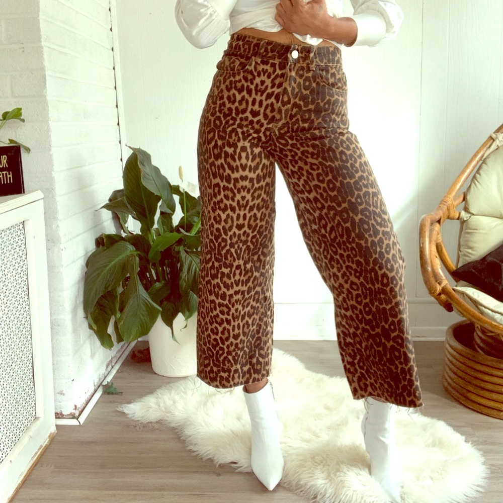 Zara TRF Leopard Highwaisted Wide leg crop Denim